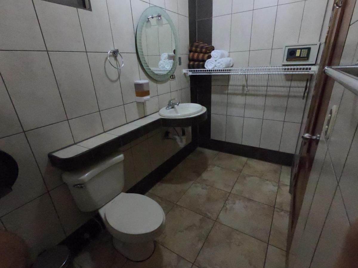 Cabinas Sueno Real San Rafael De Guatuso Eksteriør bilde